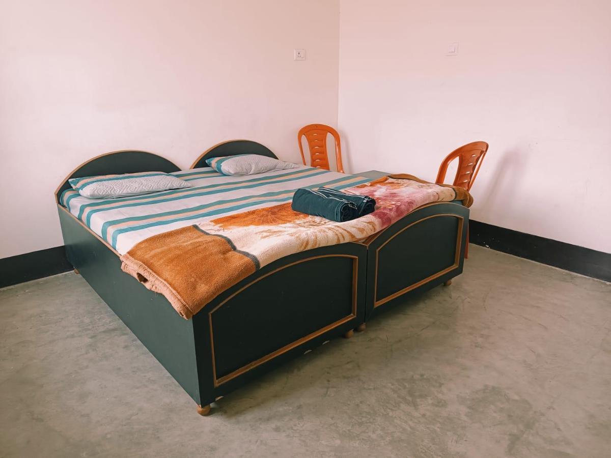 Kushinagar Kamla Guest House מראה חיצוני תמונה
